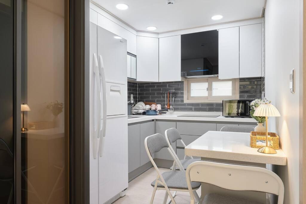 Gusan 6min Walk From Gusan Stn Villa Seoul